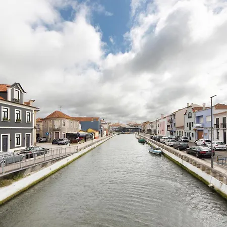 Center Roque Ria * Aveiro